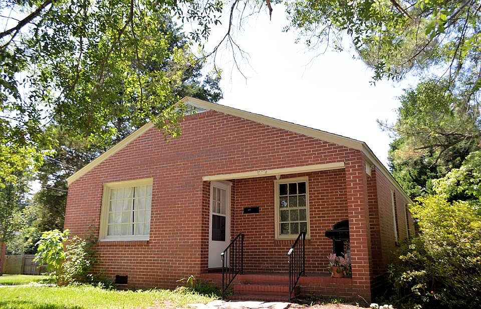 2nd image of 304 S Oneil St