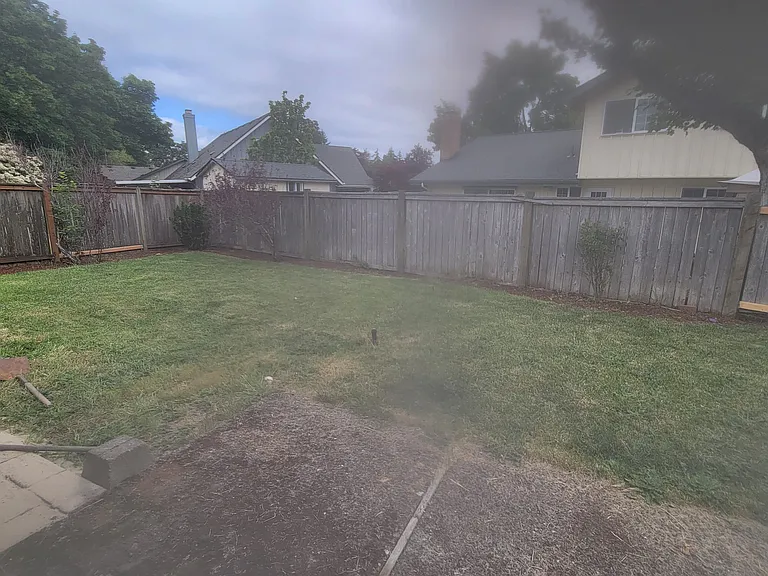 1887 Crescent Ave — Photo 14