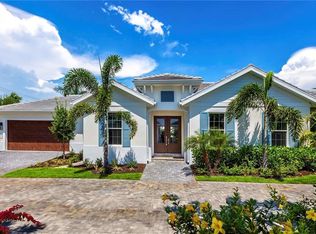 1620 Bay Rd, Sarasota, FL 34239
