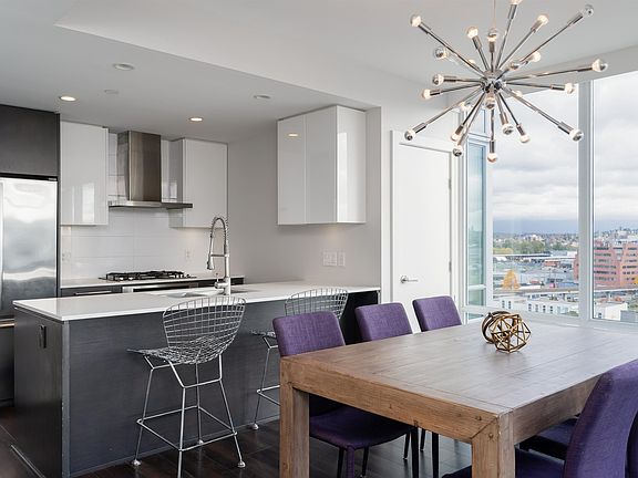 2nd image of 1618 Quebec St #1517