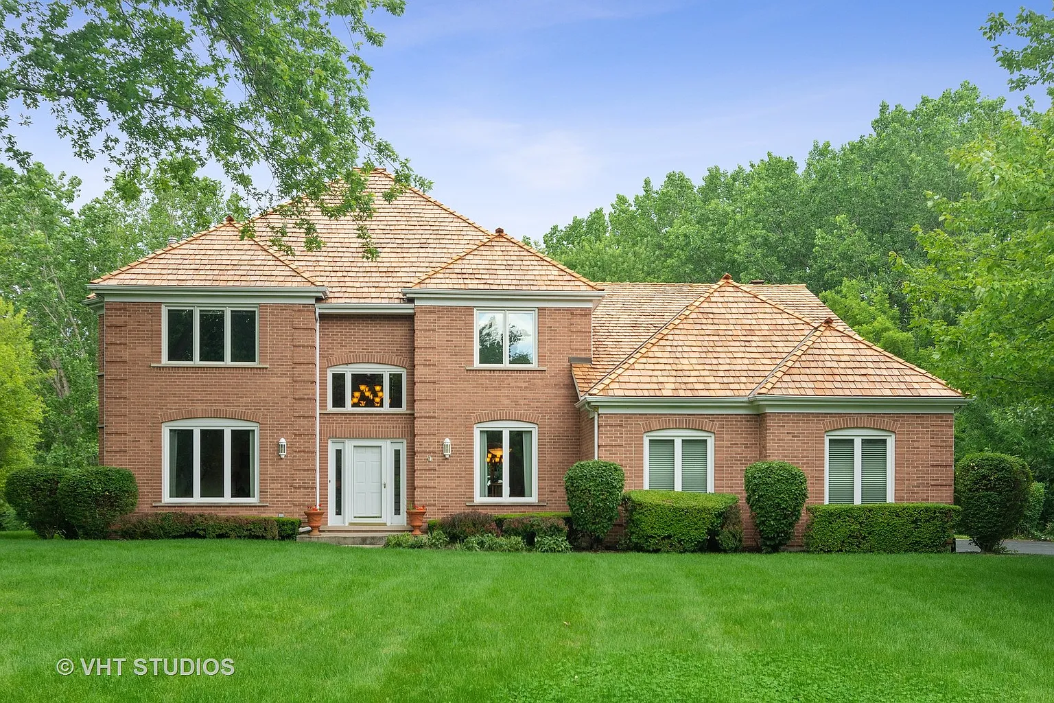 1398 Burnside Ct photo 1