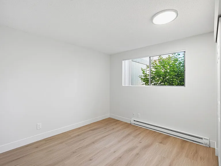 Rolling Hills Townhouses — Photo 46