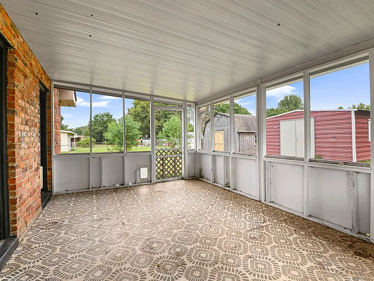 111 Lori Streetprattville — Photo 35