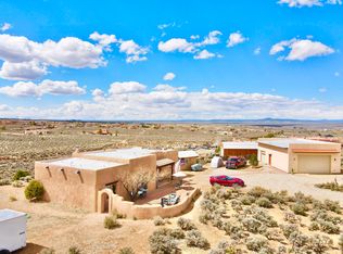 18 Calle Del Sol, Ranchos De Taos, NM 87557
