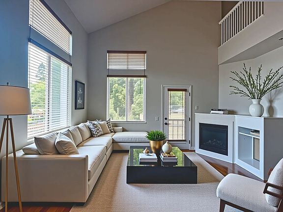5th image of 28433 Mayfair Dr