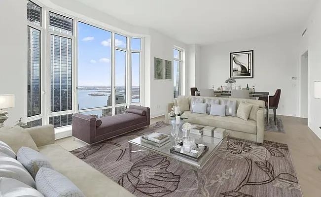 Rented by New York Casas Ltd. | media 17