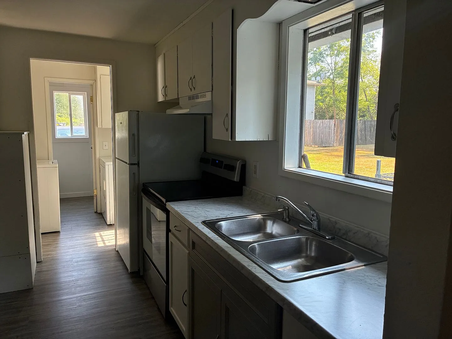 3314 E College Way — Photo 2