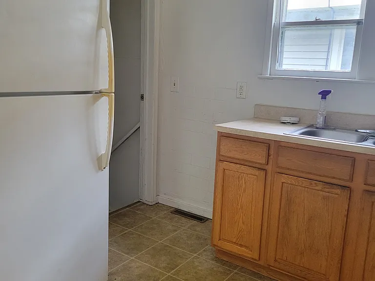 193 Beach St — Photo 9