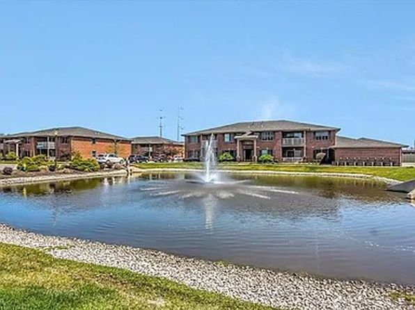 622 Cambridge Ct Unit 1-B