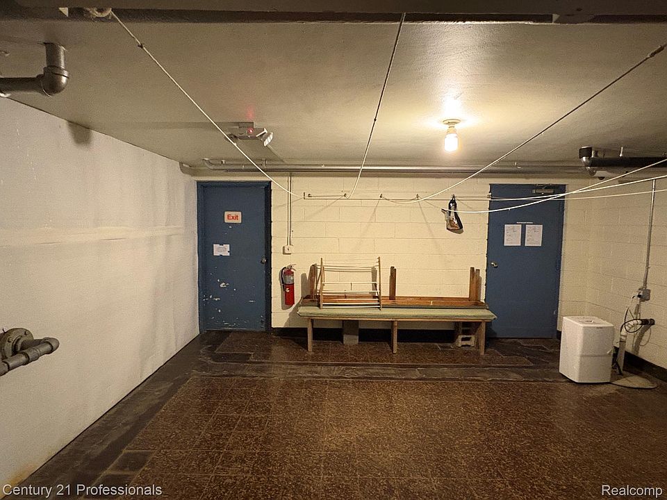 2820 Woodslee Dr Apt 301, photo 26