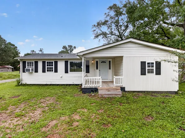 721 Litchfield Ln, Bonneau, SC 29431