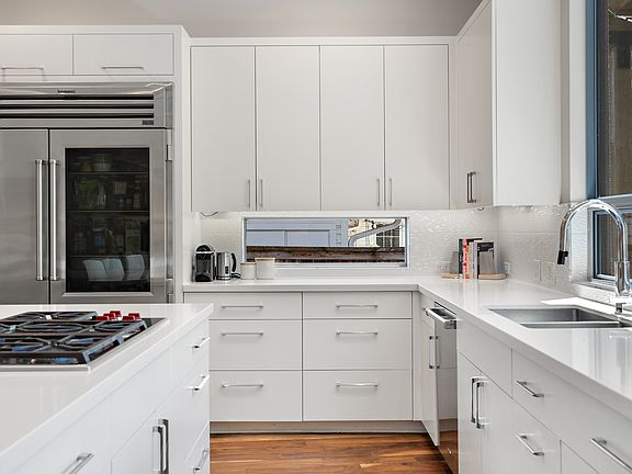 The modern aesthetic has perfectly placed windows