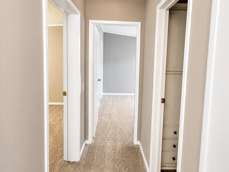 801 Jetty Ct — Photo 4