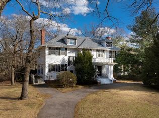 100 Upland Rd, Newton, MA 02468
