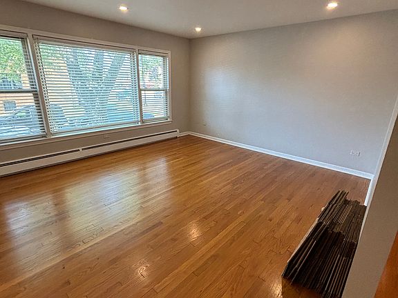 4th image of 7519 W Fullerton Ave #1