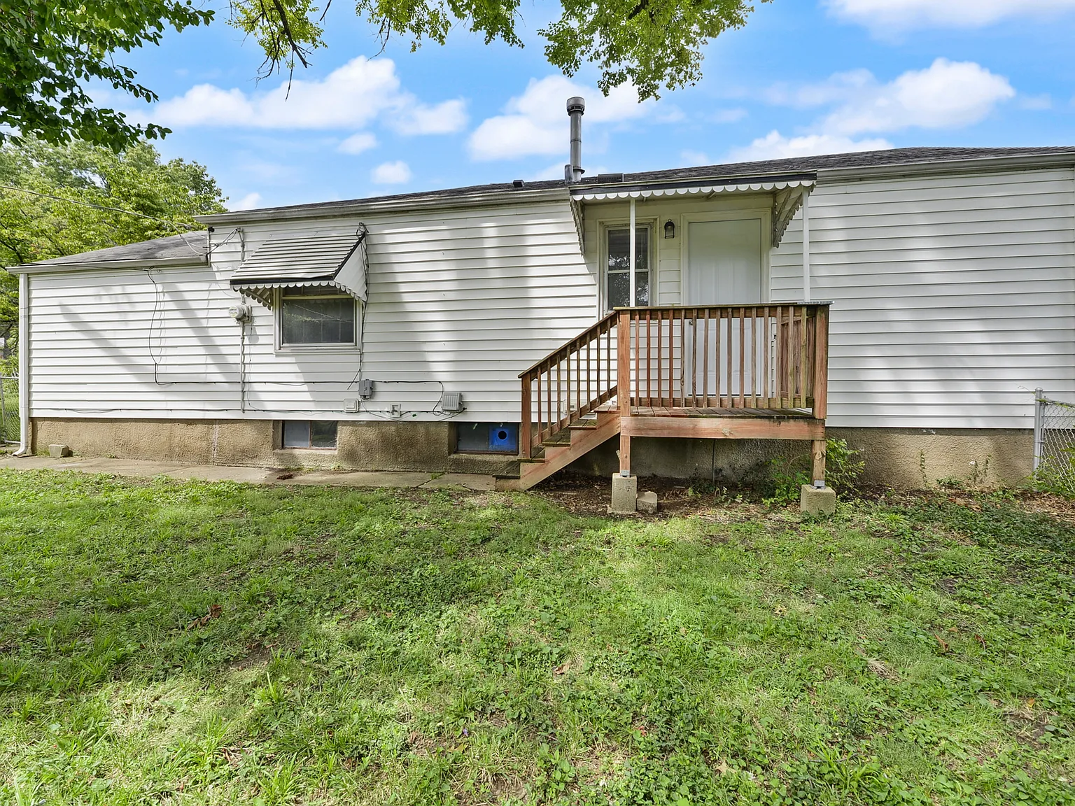 10139 Cabot Drive - 1 — Photo 4