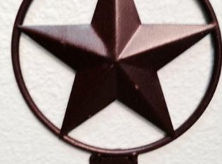 913 S McCampbell St, Aransas Pass, TX 78336