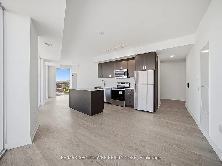 2782 Barton St E #516 — Photo 10