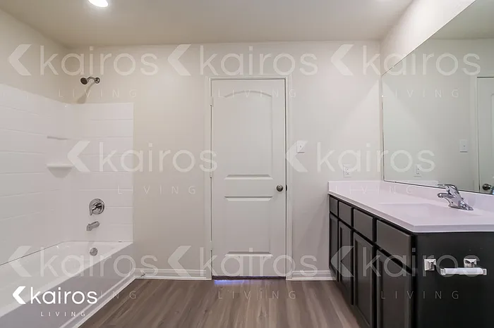 5815 Littoral Rd — Photo 8