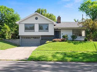 3540 Saginaw Dr, Fort Wayne, IN 46802