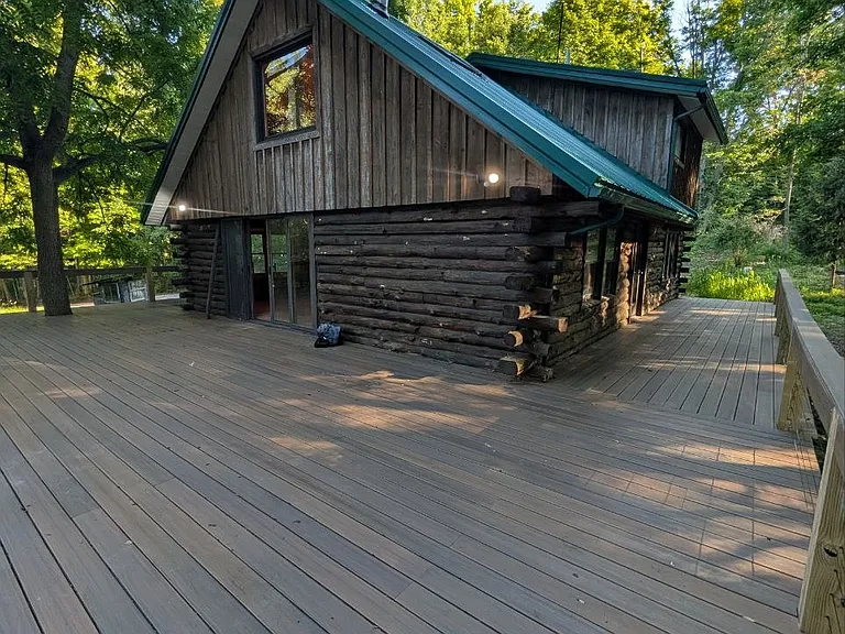 3582 Silvernail Rd — Photo 43