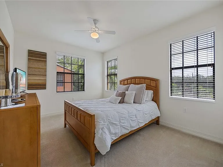9134 Chula Vista St #125 — Photo 18