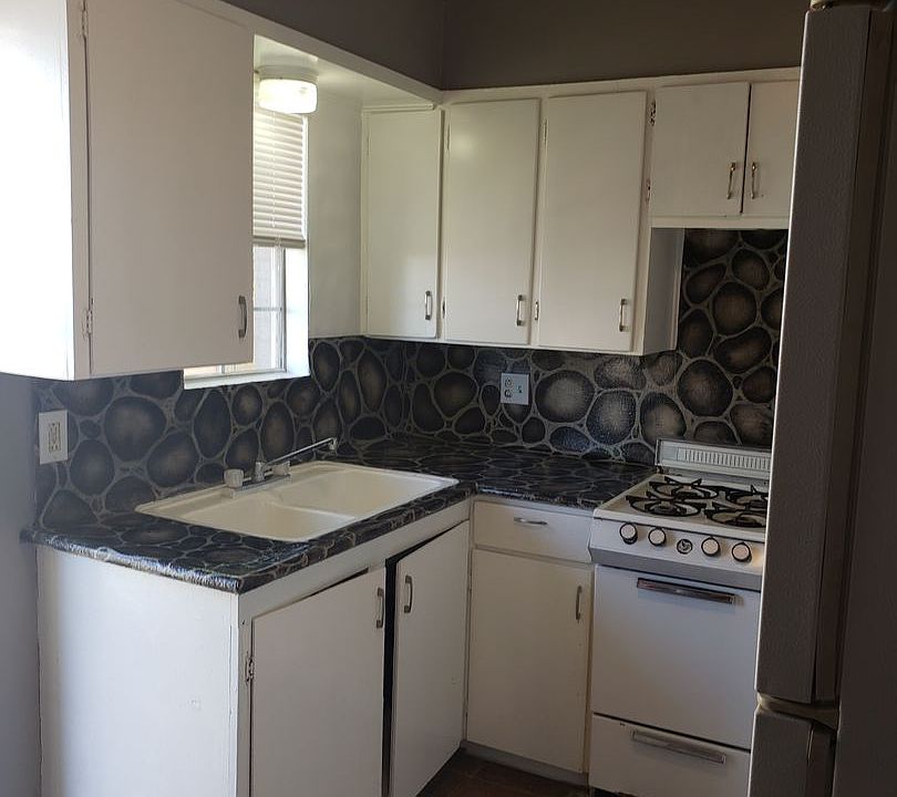 1st image of 1809 Avenue S APT A
