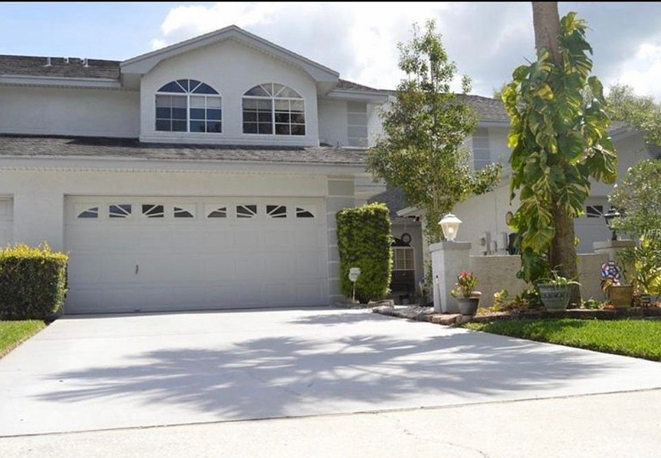 2nd image of 2521 N Field Ln