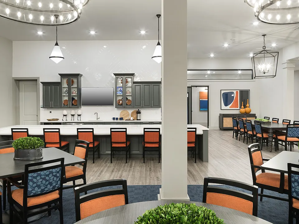 Solana Lakewood 55+ Active Adult Apartment Homes