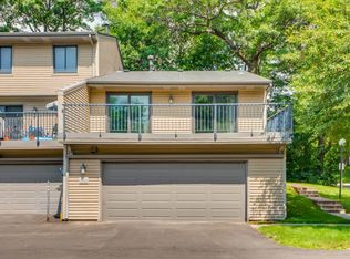 4342 Arden View Ct, Arden Hills, MN 55112