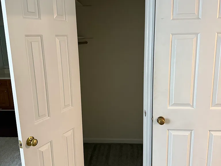 2833 Sterling Park Dr — Photo 20