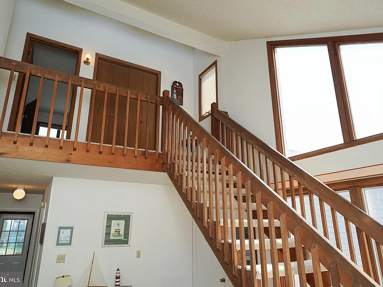 39028 Bayview W — Photo 59