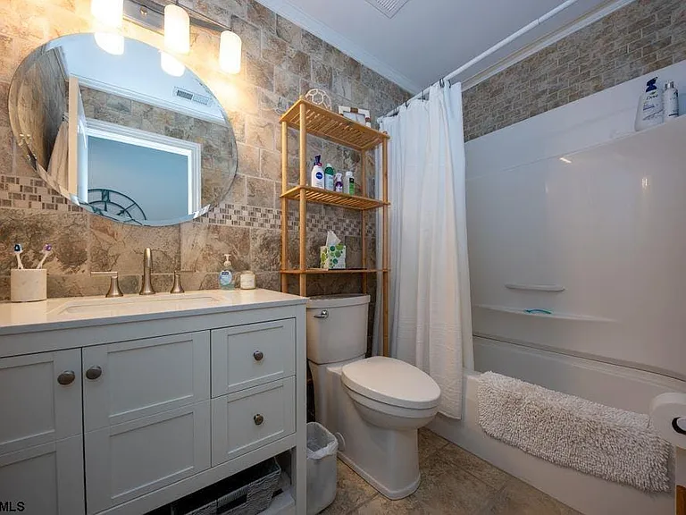616 Pleasure Ave #616 — Photo 17