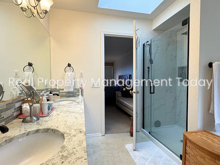 5315 Port View Pl NE — Photo 23