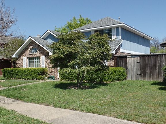 2nd image of 1449 Juniper Ln