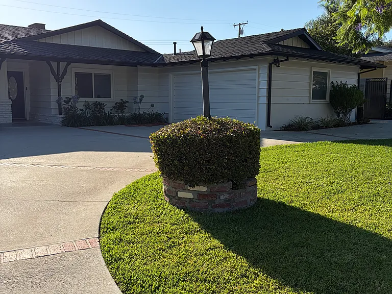 205 N Hacienda Ave — Photo 28