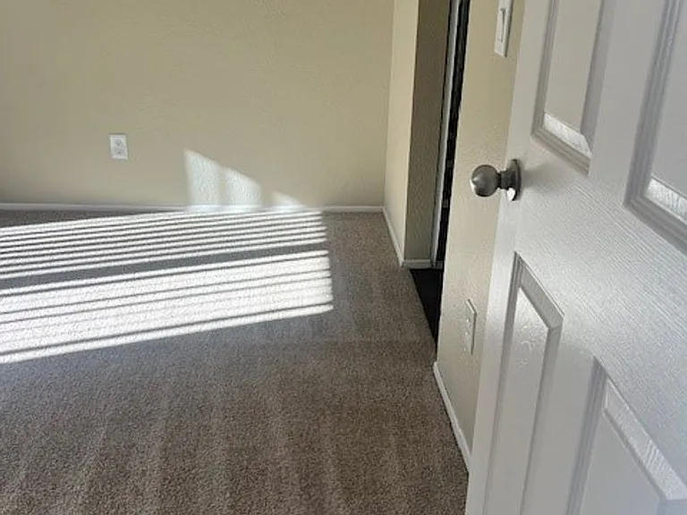 Villa Hermosa Apartments — Photo 46