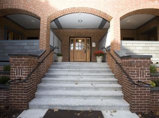 15 School St, Montague, MA 01351