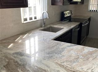 5329 Treetops Dr #T-206, Naples, FL 34113