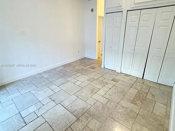 5th image of 20505 E Country Club Dr APT 135