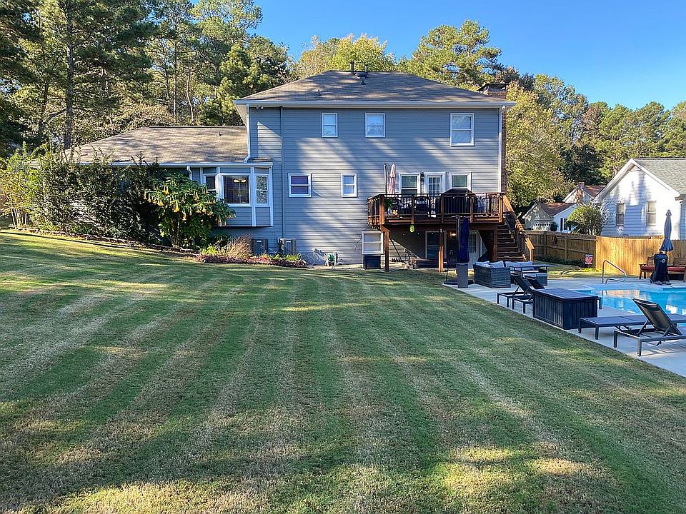 2nd image of 4416 Saint Michaels Dr