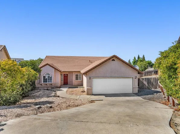 1114 Mockingbird Hl, Valley Springs, CA 95252