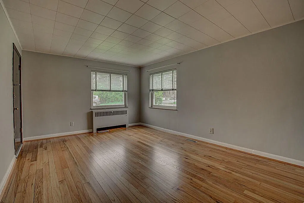 1 bed, 700 sqft, $1,100 — Photo 2