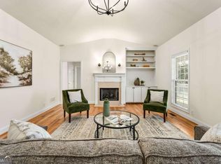 2704 Loring Rd NW, Kennesaw, GA 30152