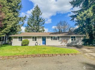 140 Raintree Loop SE, Rainier, WA 98576