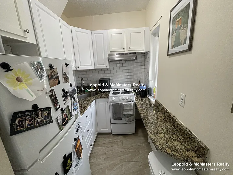 1984 Commonwealth Ave #2 — Photo 4