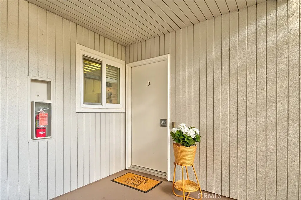 2 bed, 1057 sqft, $2,900 — Photo 4