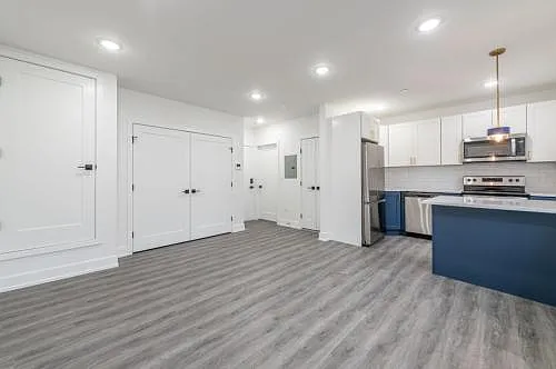 6371 Germantown Ave #1 — Photo 3