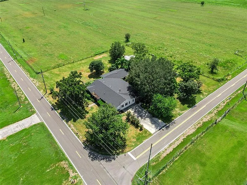 1100 Mount Pisgah Rd — Photo 4