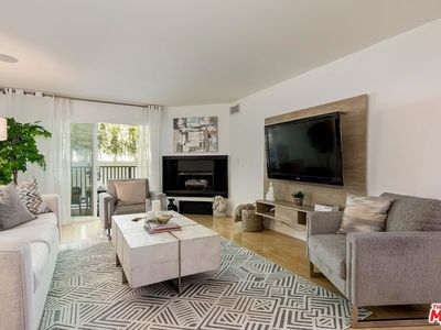 1230 Horn Ave APT 421, West Hollywood, CA, 90069
